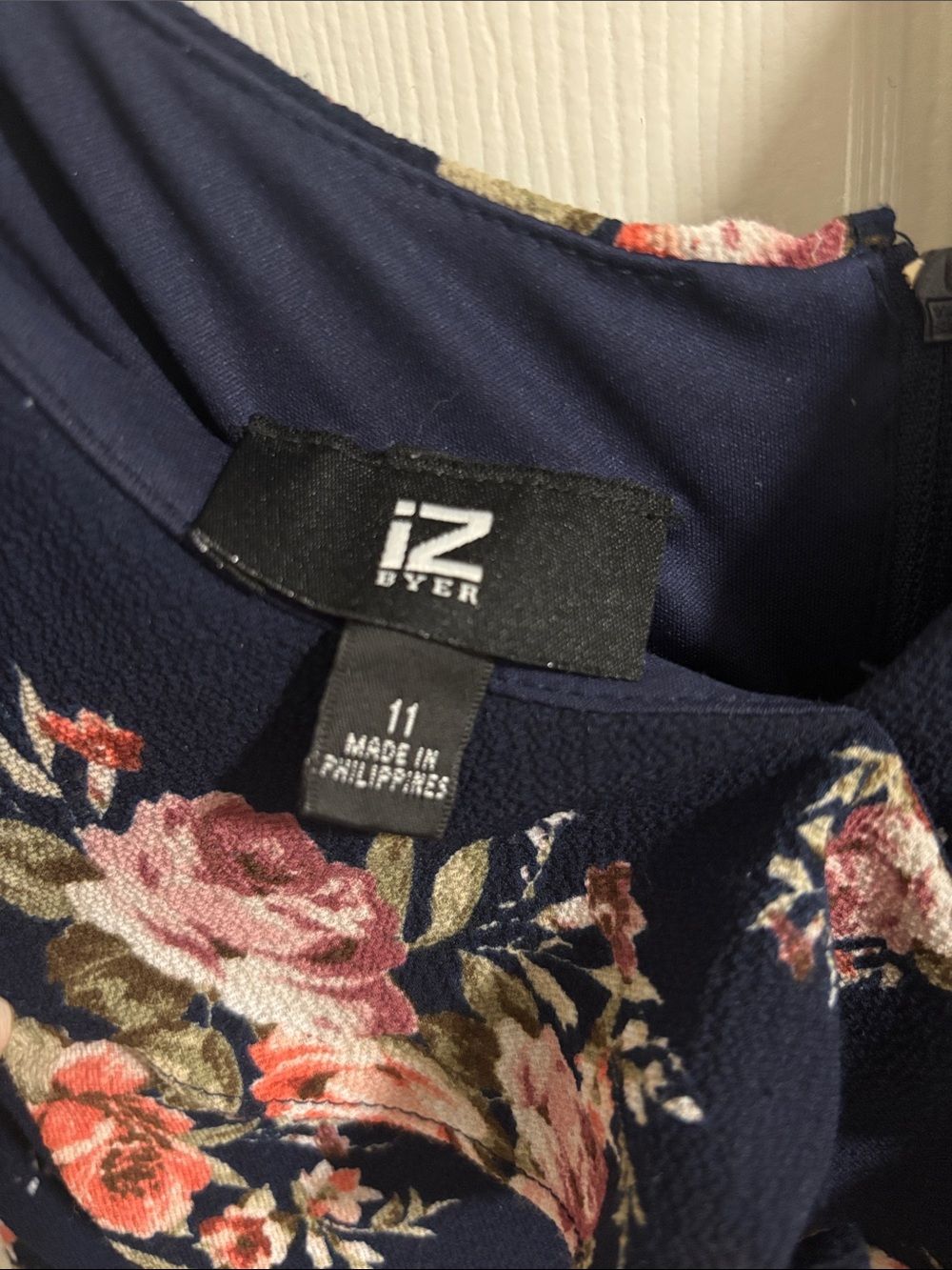 High-Low Floral Romper - Picture 2 of 6